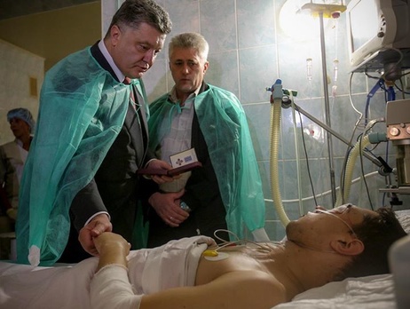 Состояние милиционеров, пострадавших во время взрывов во Львове, остается стабильно тяжелым