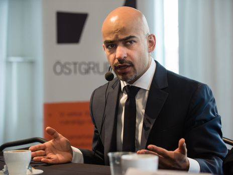 ﻿У Зеленського спростували контакти з американськими лобістами. Залишається з'ясувати, хто вводить публіку в оману – мін'юст США чи штаб кандидата