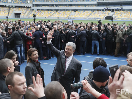 Украинцев массово обзванивают и зовут на выборы голосом Порошенко