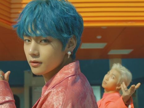 ﻿Boy With Luv. Кліп групи BTS набрав менше ніж за тиждень понад 157 млн переглядів на YouTube. Відео