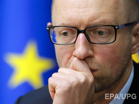 Яценюк: На Минских соглашениях отпечатки пальцев Путина, он обязан их выполнять