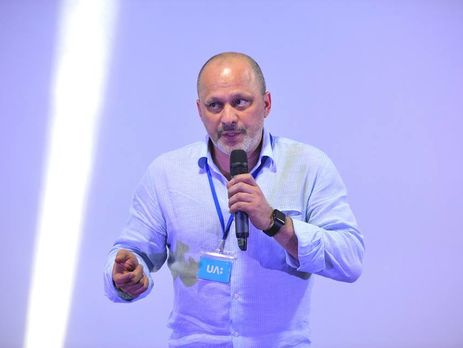 Аласания сообщил, что штабы Порошенко и Зеленского пока не договорились о ведущих дебатов на 