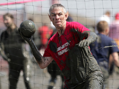 В Германии прошли Грязевые Олимпийские игры. Фоторепортаж