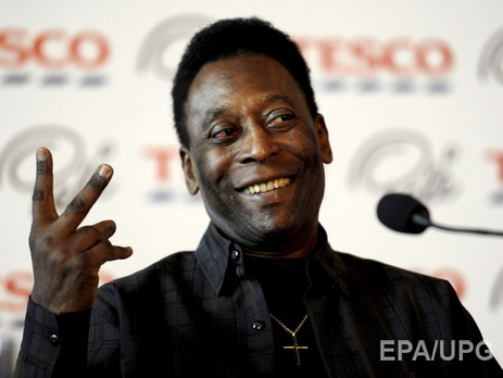 Легендарный футболист Пеле перенес операцию на позвоночнике