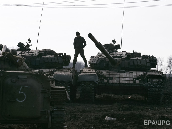 Генштаб ВСУ: Украинские войска пока не получали приказа отвести вооружение калибром менее 100 мм