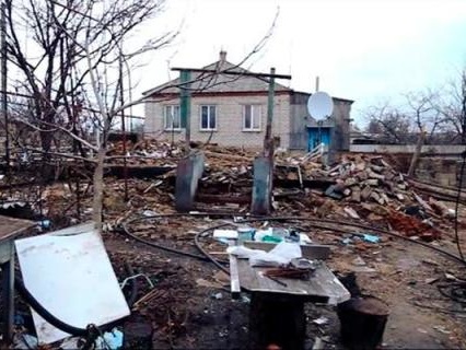 МВД: Во время минометного обстрела Марьинки ранены три мирных жителя