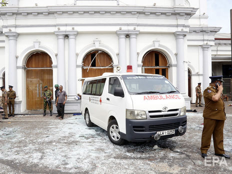 На Шри-Ланке произошла серия взрывов, количество погибших приближается к 200. Фоторепортаж