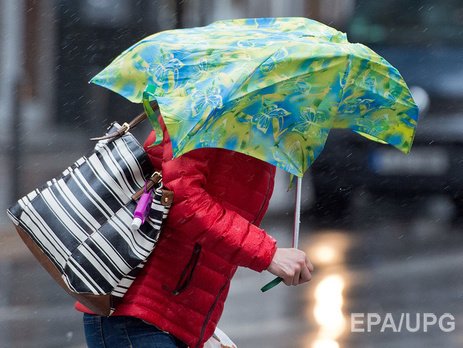 На востоке и в Приазовье грозы со шквалами