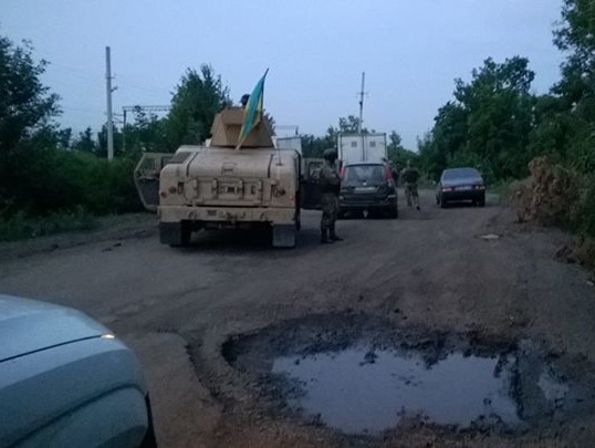 Журналист Шовкошитный: Ночью на линии разграничения задержаны пять машин с контрабандой, ехавшие в Донецк