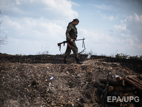 Пресс-центр АТО: За день боевики обстреляли позиции украинских военных из 120-мм минометов более 40 раз