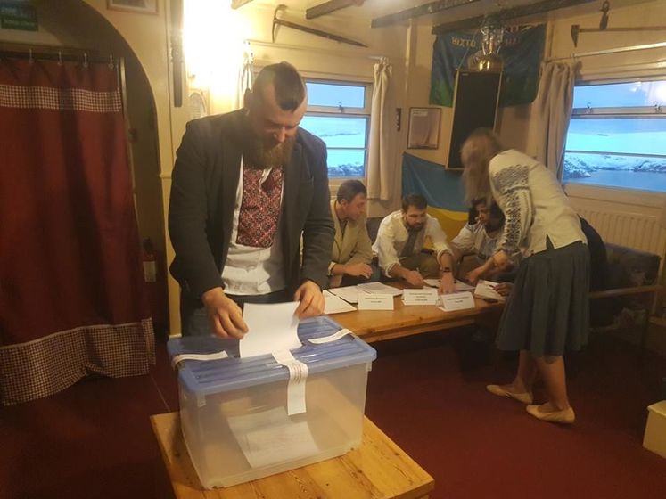 ﻿Явка на виборах президента на українській станції в Антарктиді становила 100%