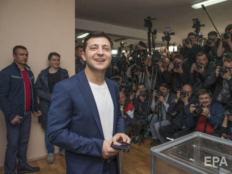 ﻿У другому турі президентських виборів за Зеленського проголосувало 73,2% опитаних, за Порошенка – 25,3% – 