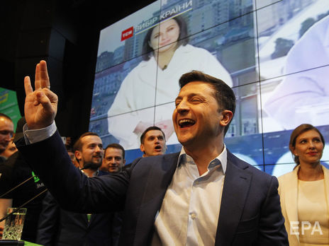 ﻿За Зеленського на виборах президента проголосували 73% опитаних, за Порошенка – 25,5% – дані 
