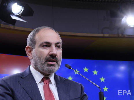 ﻿Прем'єр Вірменії Пашинян українською мовою привітав Зеленського з перемогою 