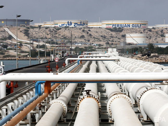 ﻿США заявили, що запровадять санкції проти будь-якої країни, яка купуватиме іранську нафту