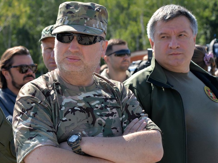 Турчинов: Тяжелое вооружение российско-террористических группировок скрытно расположено на передовых позициях
