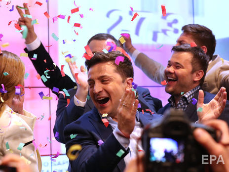 ЦИК обработал 99,99% протоколов. Зеленский набрал 73,22% голосов, Порошенко – 24,45%
