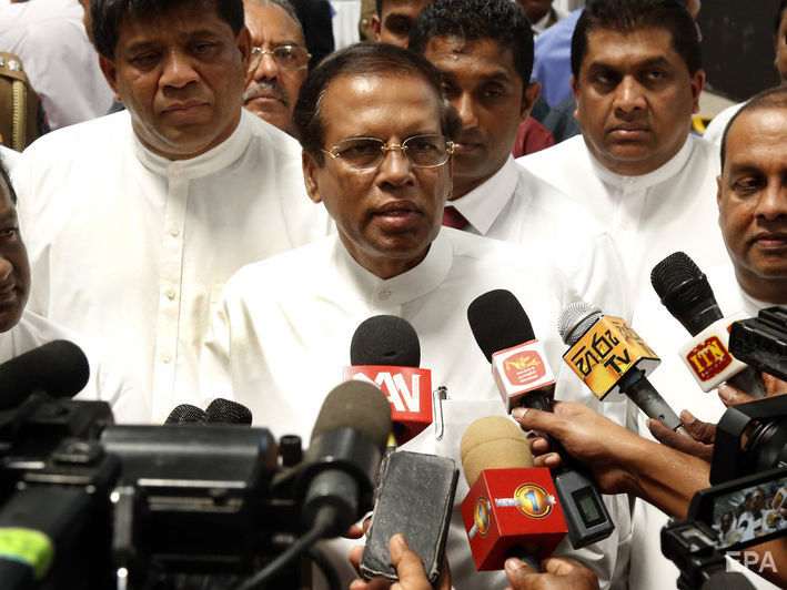 ﻿Після серії вибухів на Шрі-Ланці її президент оголосив про намір звільнити керівників усіх силових відомств