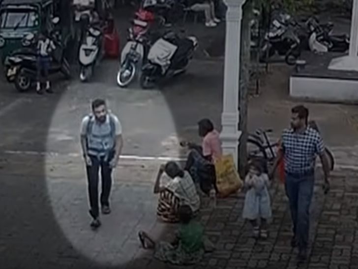 СМИ обнародовали запись с предполагаемым смертником, который устроил теракт в одной из церквей в Шри-Ланке. Видео