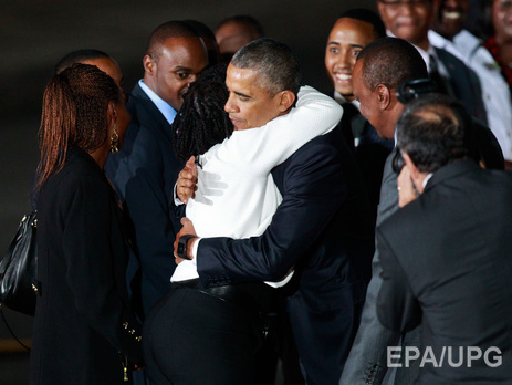 Обама встретился с родственниками в ходе визита в Кению