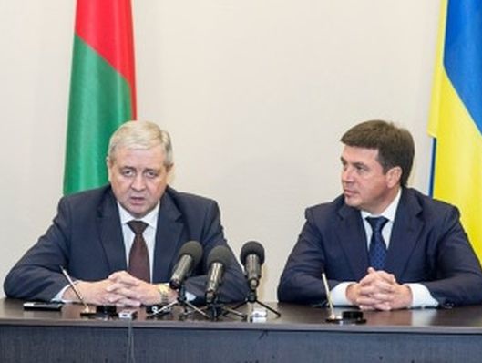Минрегионстрой: Украина и Беларусь договорились проводить расчеты в гривне