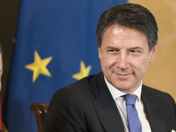 ﻿Прем'єр Італії привітав Зеленського з перемогою на виборах президента України і запевнив у підтримці вирішення конфлікту на Донбасі за допомогою переговорів