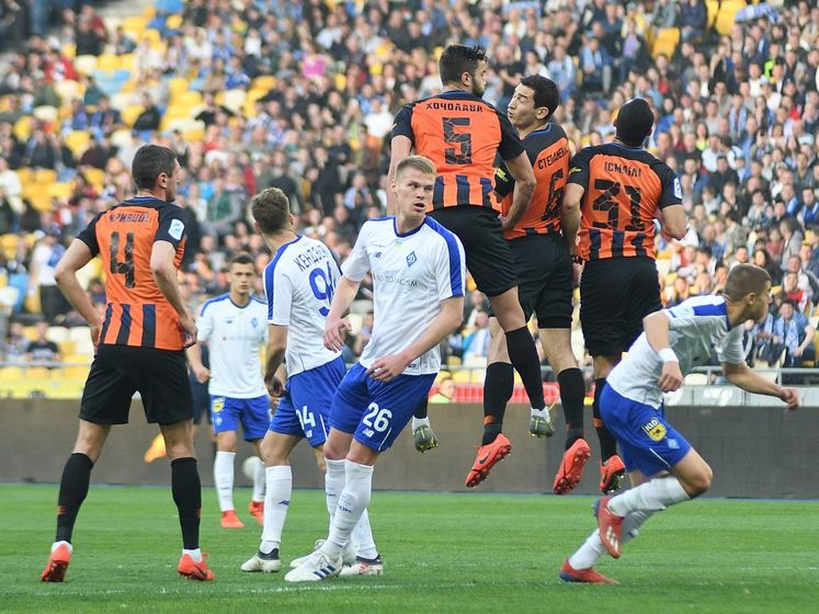 ﻿Українська футбольна Прем'єр-ліга. "Динамо" і "Шахтар" зіграли 0:0