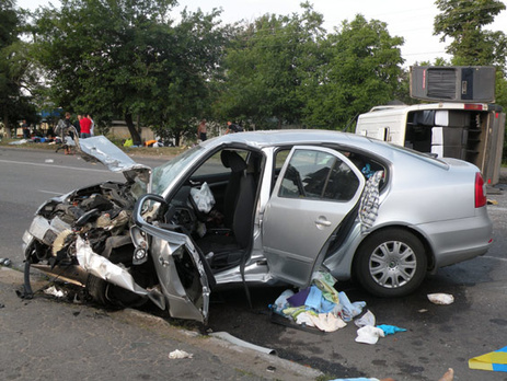 Один человек погиб и 10 травмированы из-за ДТП в Николаевской области. Фоторепортаж