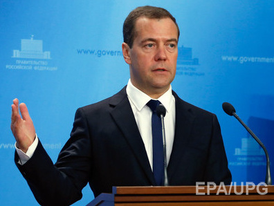 Медведев ждет от Евросоюза инициативы по отмене санкций