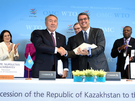 Казахстан подписал протокол о вступлении во Всемирную торговую организацию