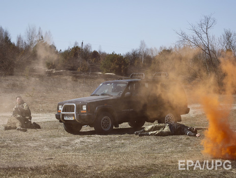 Волонтеры из 