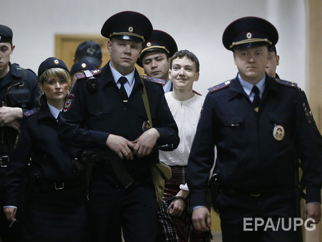 Савченко доставили в Донецкий горсуд в Ростовской области