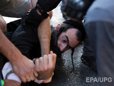Нападение на гей-парад в Иерусалиме. Фоторепортаж