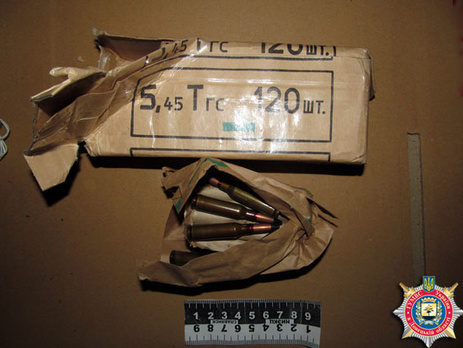 В Донецкой области милиция изъяла посылку с патронами и взрывчаткой