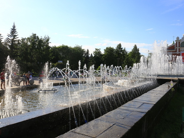 В Новосибирске в День ВДВ отключили фонтаны