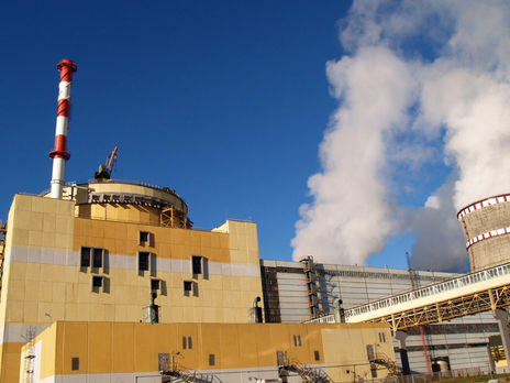 ﻿На Рівненській АЕС через пожежу вимкнувся енергоблок №3