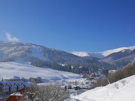Спасатели разыскали пятерых туристов, заблудившихся в Карпатах – ГСЧС
