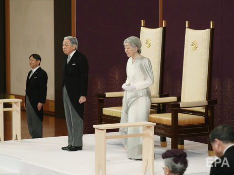 ﻿У Токіо відбулася церемонія зречення імператором престолу. Фоторепортаж 
