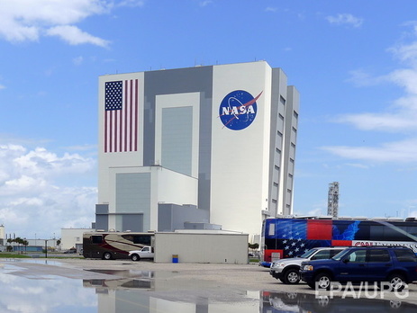 NASA продлило контракт с 