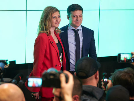 В пресс-службе Зеленского сообщили, что квартиру в Крыму его супруга купила по рыночной цене и в соответствии с законодательством Украины