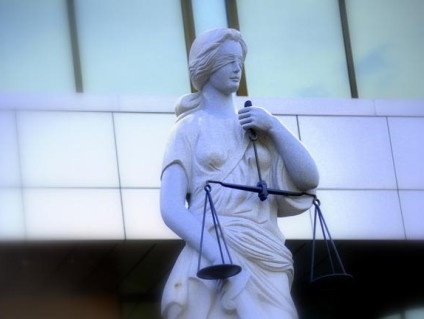 Высший совет юстиции подозревает 13 судей в сотрудничестве с 