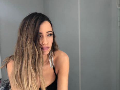 ﻿Дорофєєва показала фігуру в купальнику