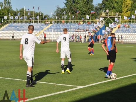 Слова Пушилина о "заполненных трибунах" и "возрождении футбола на Донбассе" вызывают сомнения