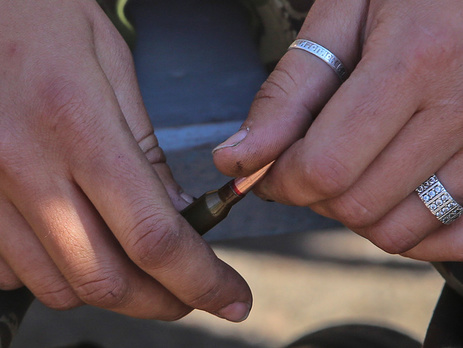 Советник замминистра обороны Будик: В здании СБУ в Донецке удерживаются 37 украинских военных