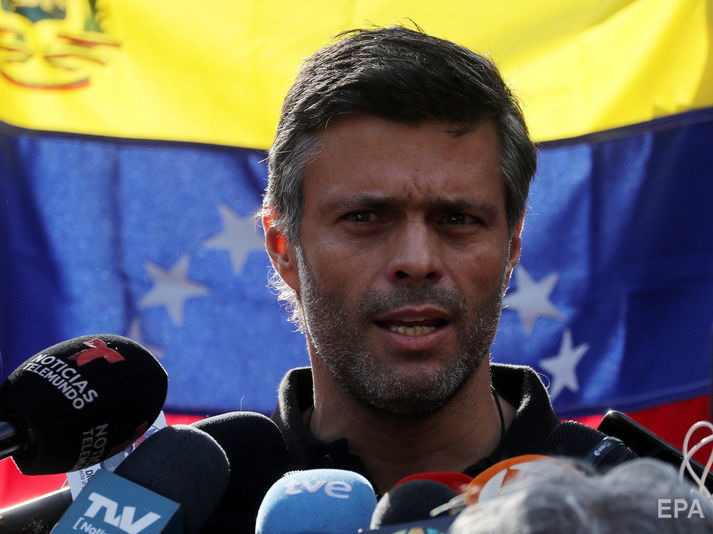 Один из лидеров венесуэльской оппозиции Лопес заявил, что встречался с руководством армии