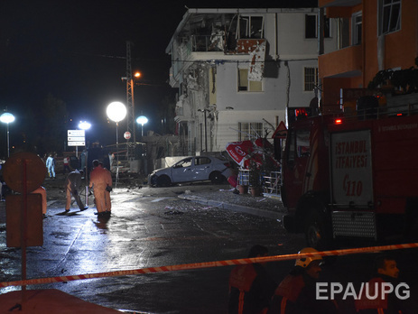 Жертвами теракта в Стамбуле стали три человека