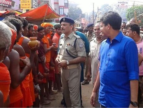 В Индии во время давки в храме бога Шивы погибли 10 и пострадали 20 человек