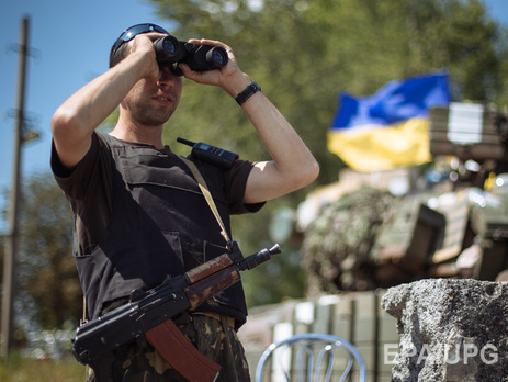 Пресс-центр АТО: С полуночи боевики 37 раз обстреливали украинских военных, днем активность уменьшили