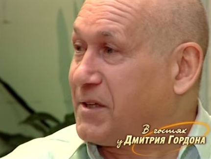 Эдуард Ханок: Страна, которая раньше сходила с ума от пугачевских хитов, теперь безумствует, выясняя, спит ли с Аллой Борисовной Галкин