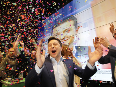 ﻿Зеленський запропонує головам парламентських фракцій провести інавгурацію 19 травня